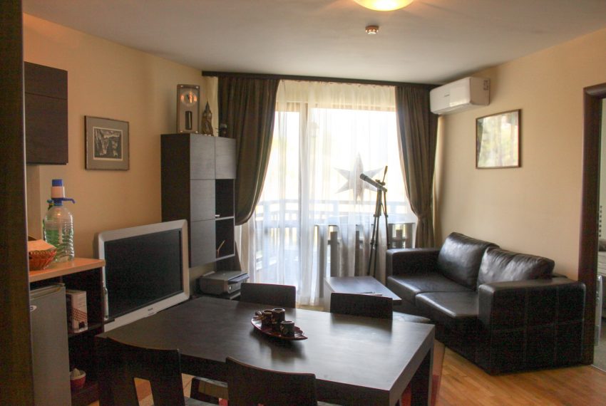 2 Bed Apartment for Sale in All Seasons Club Bansko