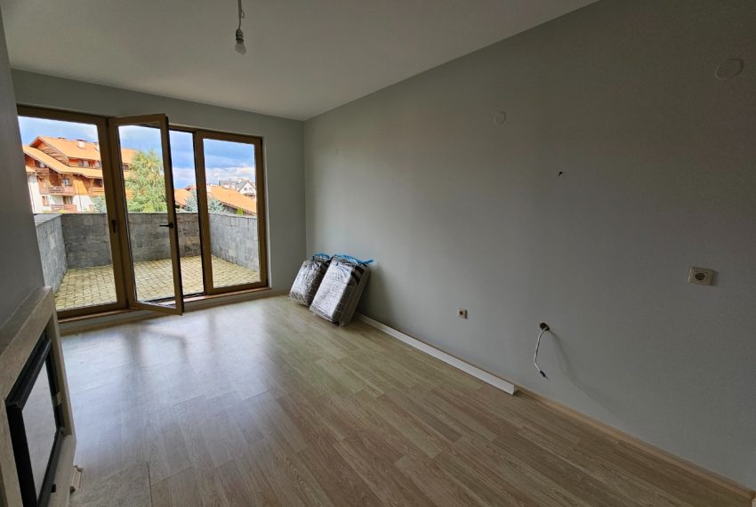 PBA1503 studio apartment for sale in St John Park, Bansko