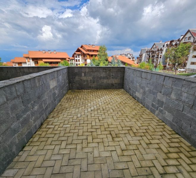 PBA1503 studio apartment for sale in St John Park, Bansko