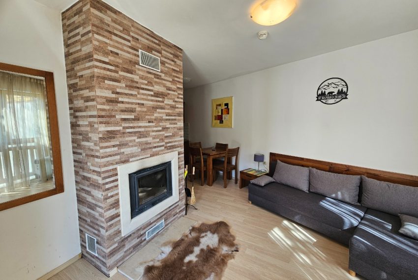 PBA1550 studio apartment for sale in St John Hill Bansko