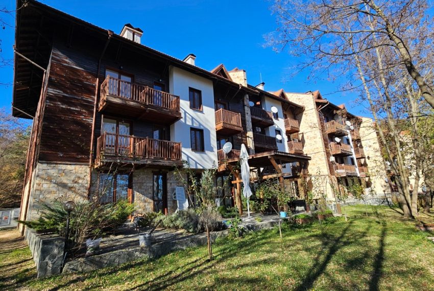 PBA1562 2 bedroom apartment for sale in Two Rivers, Razlog