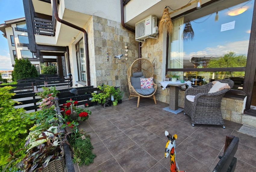 PBA1583 studio apartment for sale in Aspen Suites near Bansko