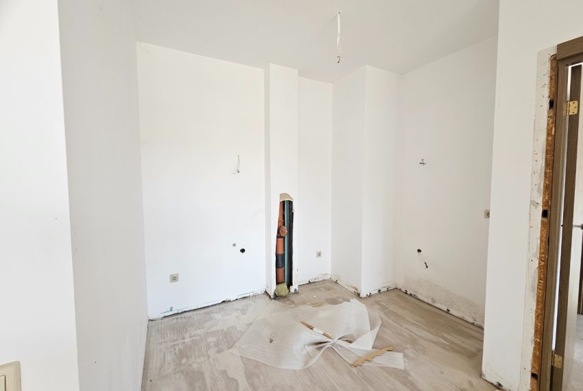 PBA1586 2 bedroom 2 bathroom apartment for sale in St John Park Bansko