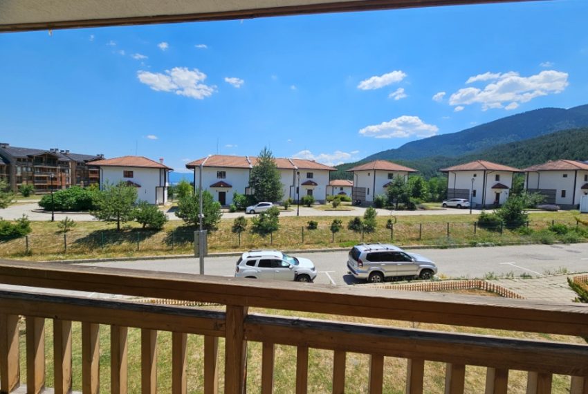 PBA1586 2 bedroom 2 bathroom apartment for sale in St John Park Bansko