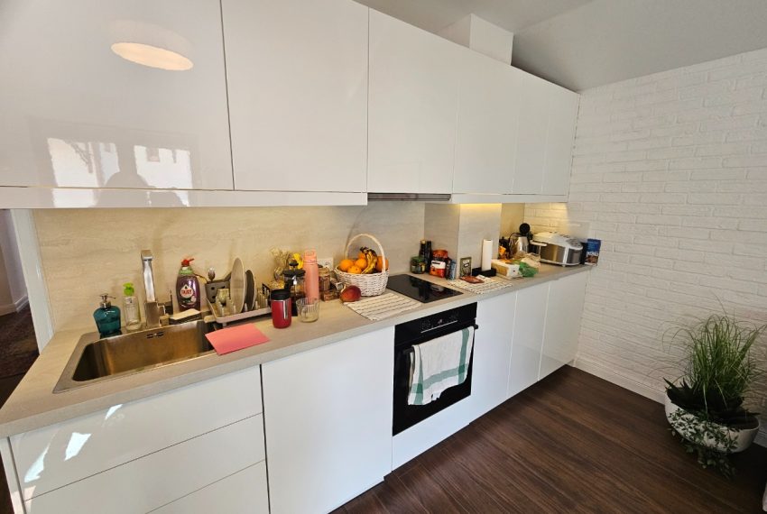 PBA1603 2 bedroom apartment for sale in Mountain Suites, Bansko