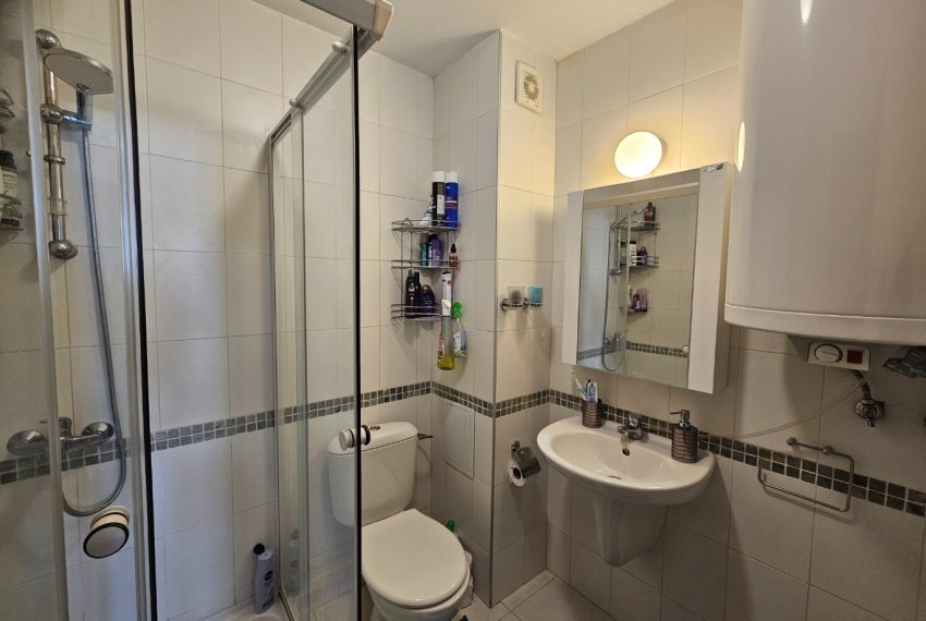 PBA1615 3 bedroom apartment for sale in Bansko