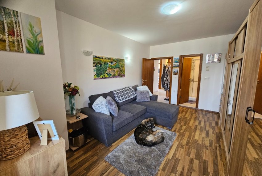 PBA1615 3 bedroom apartment for sale in Bansko