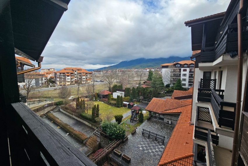 PBA1634 studio apartment for sale in Mountain Paradise by the Walnut Tree, Bansko