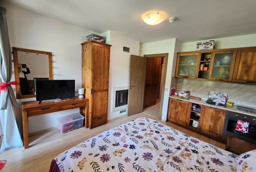 PBA1632 studio apartment for sale in St John Hill Bansko