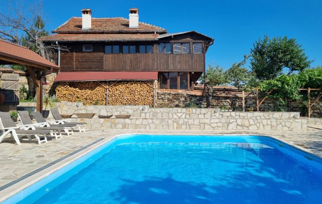 PBH1646 villa, house and land for sale in Obidim