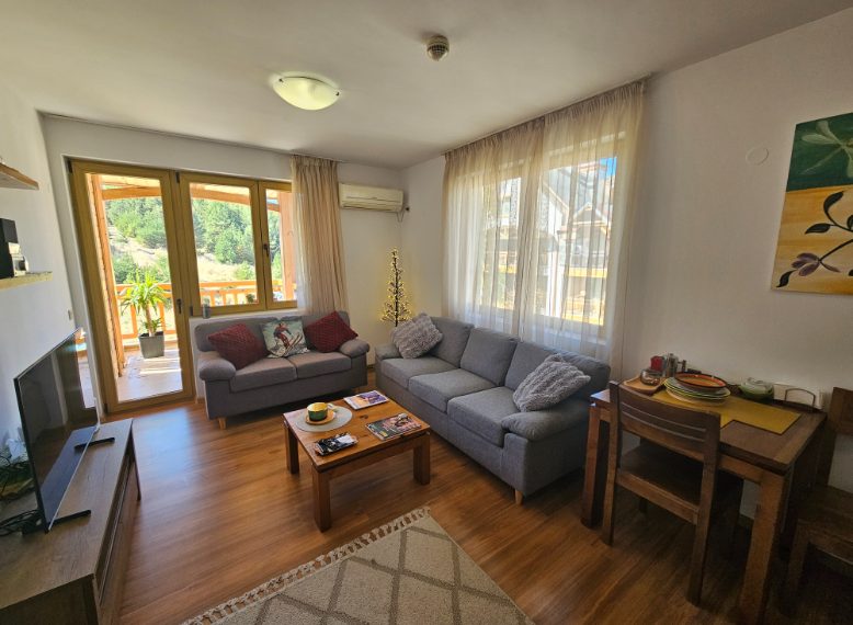 PBA1650 1 bedroom apartment for sale in St John Hill in Bansko